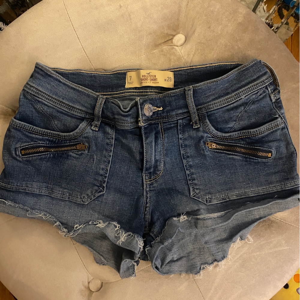 Hollister Denim Low Rise Short-Shorts